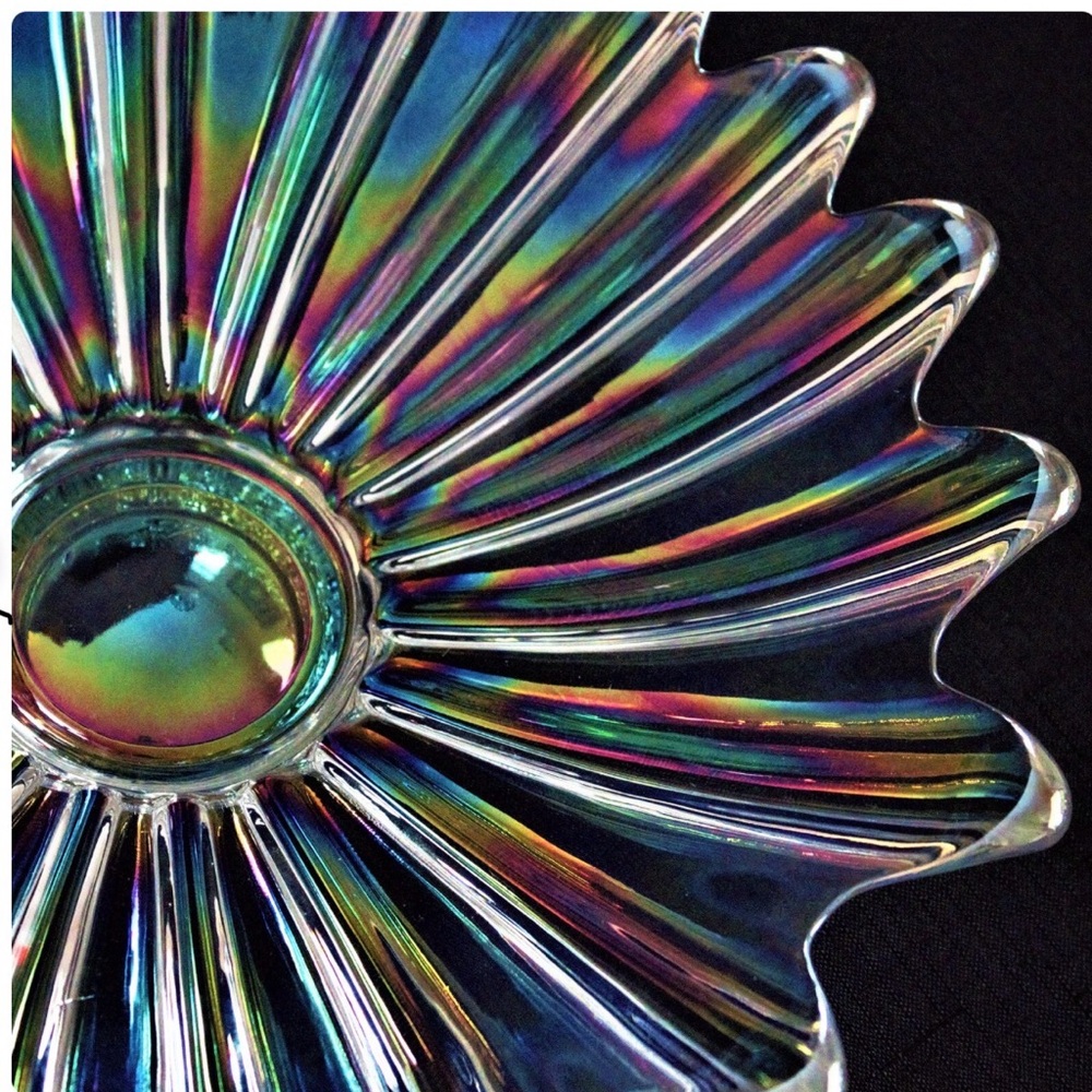 Federal Glass Vintage Iridescent Glass Floral Accent dish